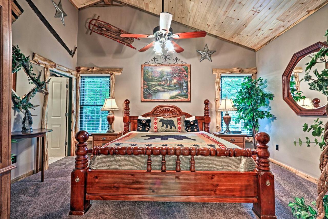Eclectic Cabin With Hot Tub 1 Mi To Ober แกตลิงเบิร์ก ภายนอก รูปภาพ