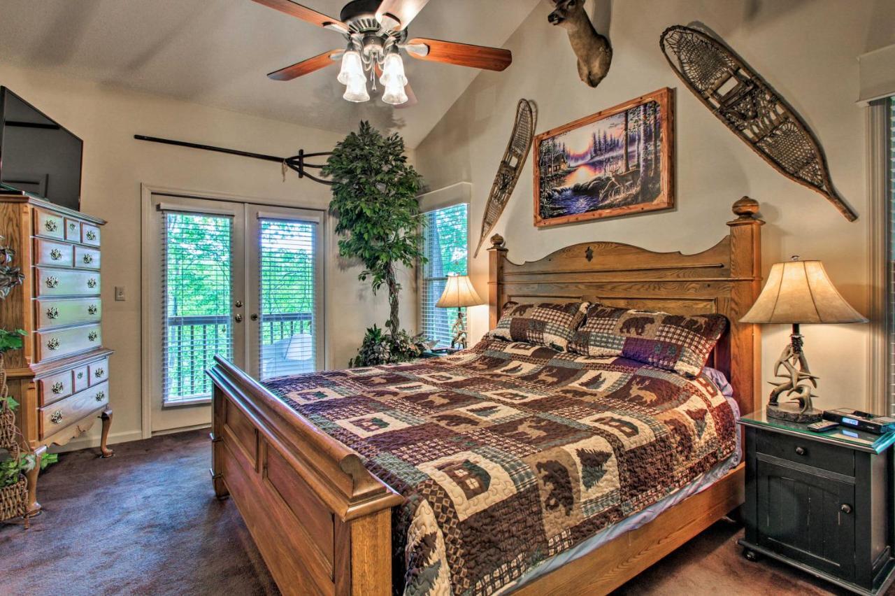 Eclectic Cabin With Hot Tub 1 Mi To Ober แกตลิงเบิร์ก ภายนอก รูปภาพ
